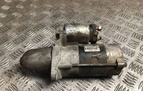 Subaru Forester SH Starter motor 23300AA620 M002T89071