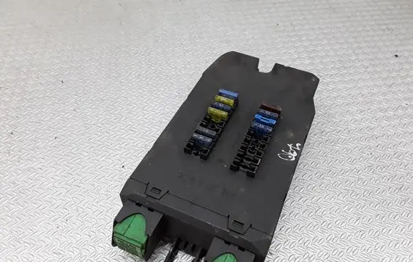 Volkswagen II LT Fuse module 0005400650