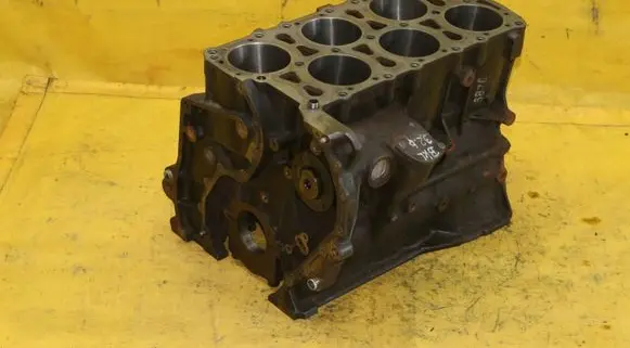 Volkswagen Phaeton Engine block 