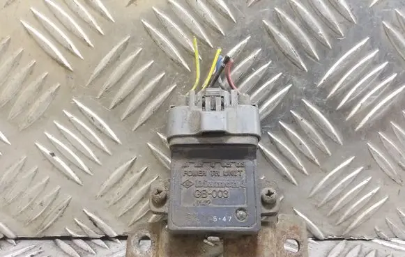 Subaru Legacy Ignition amplifier control unit 