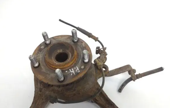 Mitsubishi Grandis Front wheel hub spindle knuckle