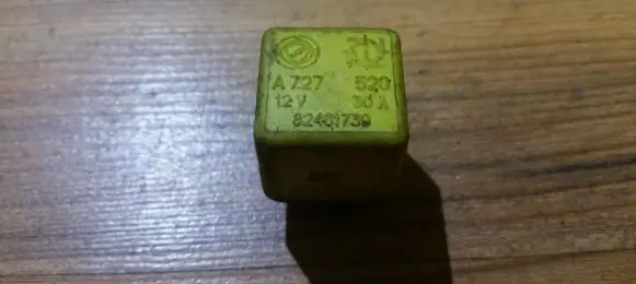 Fiat Bravo - Brava Other relay 82461739 a727