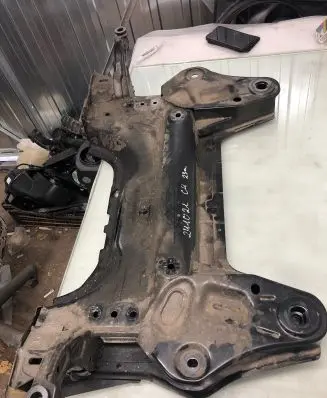 Citroen C4 III e-C4 Front subframe 9841458080