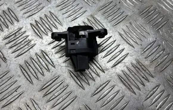 Mazda 3 I Interior temperature sensor K7570B32T