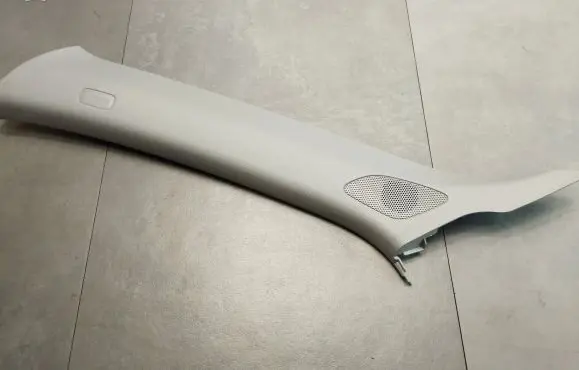 Audi A1 (A) pillar trim 8X0867233A