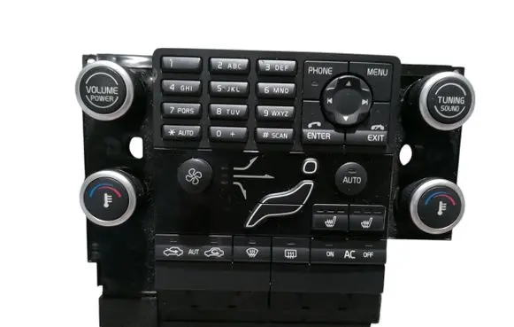 Volvo V70 Climate control unit 30782903 M3102100007
