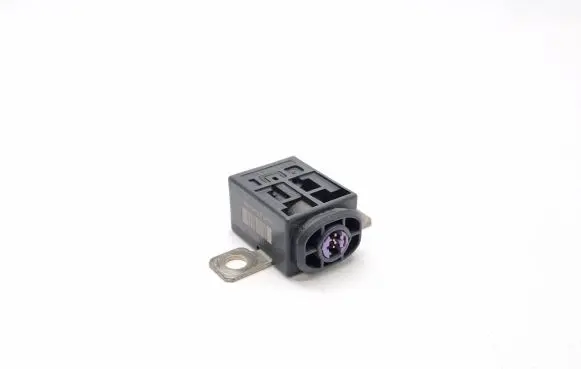 Audi A6 S6 C6 4F Battery relay fuse 4F0915519