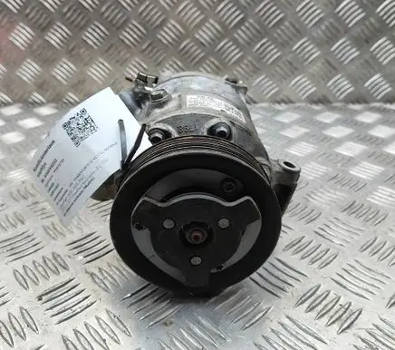 Volkswagen Transporter - Caravelle T6 Air conditioning (A/C) compressor (pump) 7E0820803M