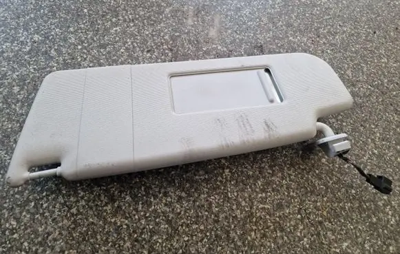 Volkswagen PASSAT B6 Sun visor