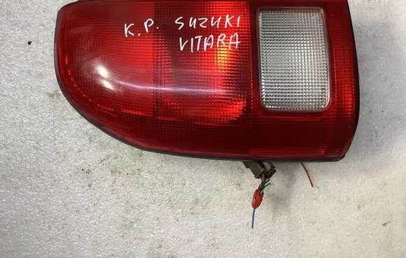 Suzuki Grand Vitara I Rear/tail lights 13232080
