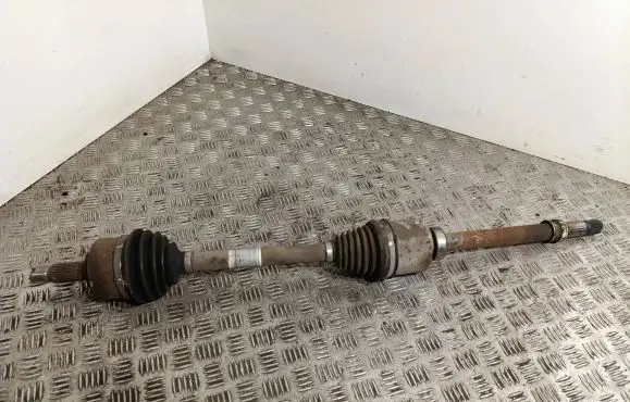 Mercedes-Benz Vito Viano W447 Rear driveshaft A4473305400 ZGS003