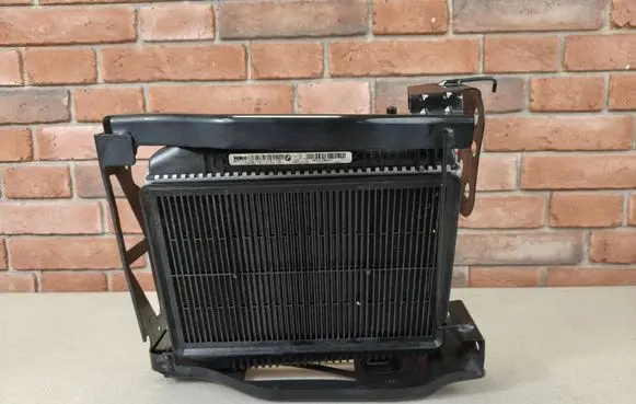 BMW M3 G80 Coolant radiator 8095285 8071636