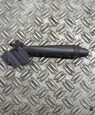 Volvo XC90 Wiper switch 