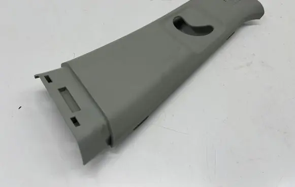 (B) pillar trim (top)