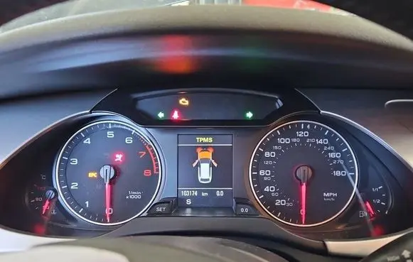 Audi A4 S4 B8 8K Speedometer (instrument cluster) 8K0920980L IMPRK1584798