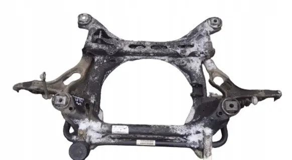Volkswagen Touareg II Front subframe 7P0400025
