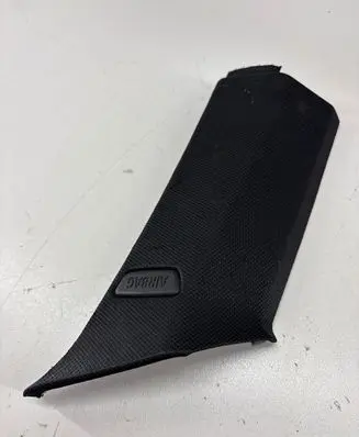BMW 4 F32 F33 (C) pillar trim 8059305