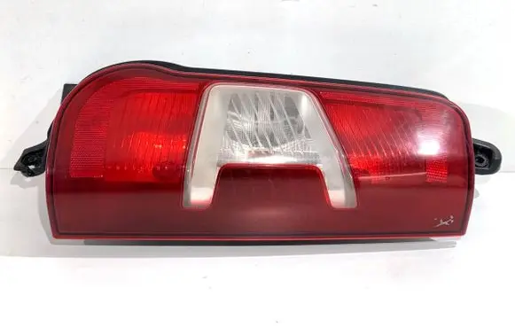 Toyota ProAce City Rear/tail lights 9820554880