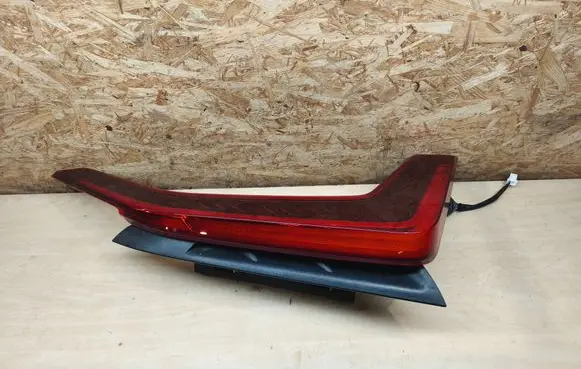 KIA Niro Rear/tail lights 92402AT000