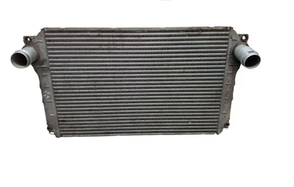 Toyota Avensis T250 Intercooler radiator JD1271002220 179400R010