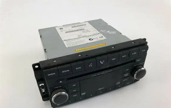 Dodge Nitro Radio/CD/DVD/GPS head unit 05064055AJ H1965