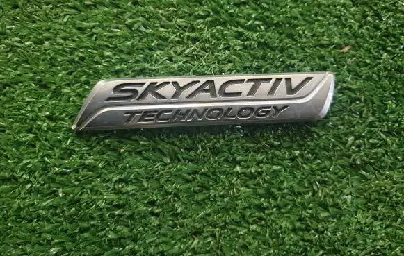 Mazda 3 III Manufacturers badge/model letters BHN9-51771