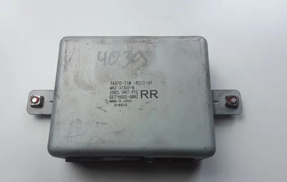 Honda CR-V Tailgate/trunk control unit/module 74970T1WR012M1