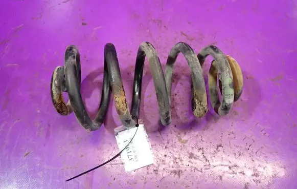 Audi A3 S3 8L Rear coil spring 