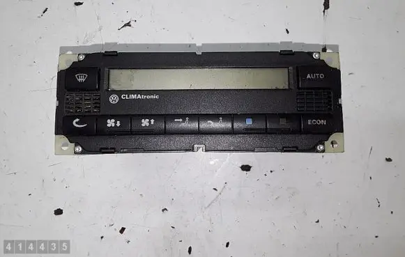 Volkswagen PASSAT B5 Climate control unit 3B1907044A
