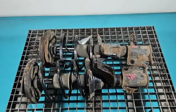 Front shock absorber/damper