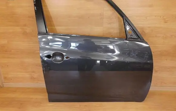 KIA Venga Front door