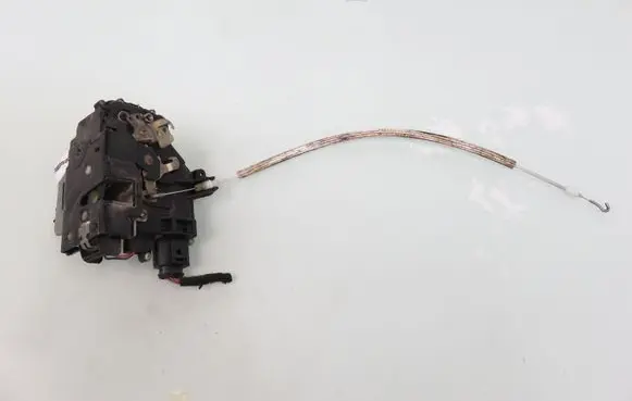 Audi A6 S6 C5 4B Front door lock