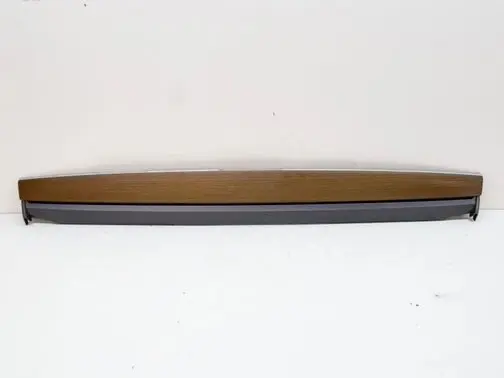 Dashboard glove box trim