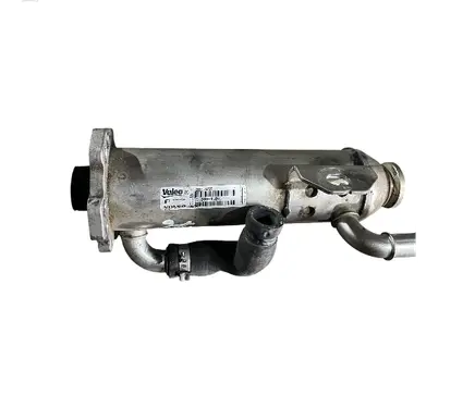 Volvo XC60 EGR valve cooler 880765R 500864040