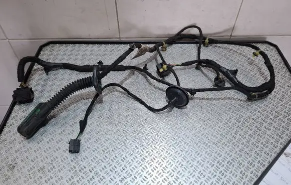 Opel Mokka Rear door wiring loom 95404264