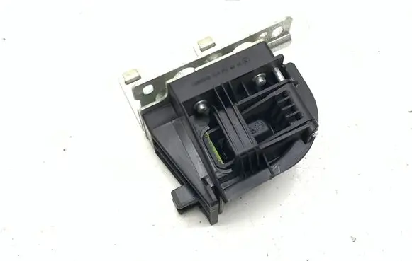 BMW X3 F25 Parcel shelf load cover mount bracket 7230198