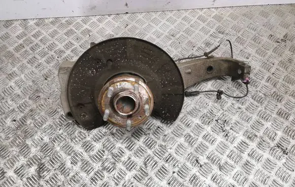 Tesla Model S Front wheel hub 60070170C