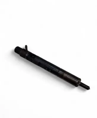 Fuel injector