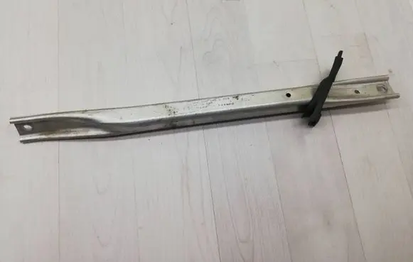 Audi A4 S4 B9 Other engine bay part 8w0305045