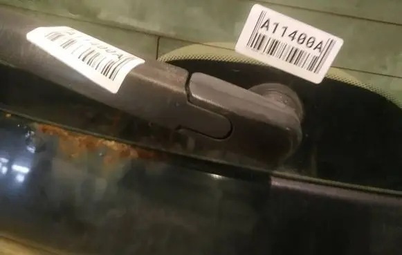 KIA Cerato Rear window wiper motor