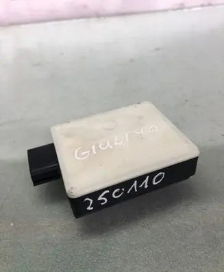 Alfa Romeo Giulia Blind spot module 50568117