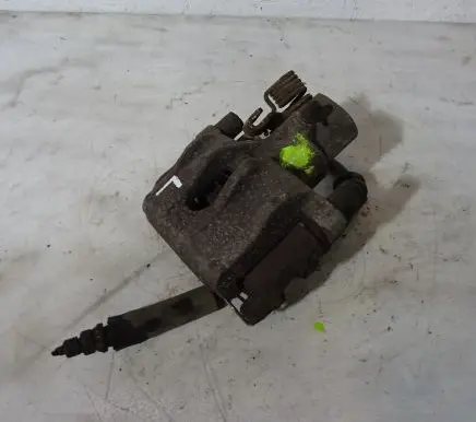 Ford Focus C-MAX Rear brake caliper