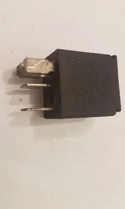 Volvo S60 Other relay 4R000781400 9441161