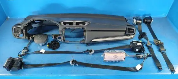 Honda CR-V First aid kit 