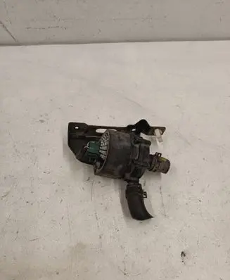 Renault Captur Water pump
