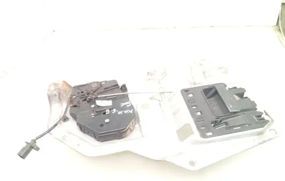 Loading door lock