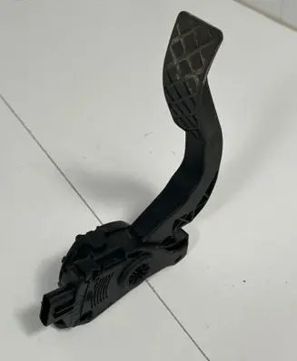 Audi A7 S7 4G Accelerator throttle pedal 8K1723523A