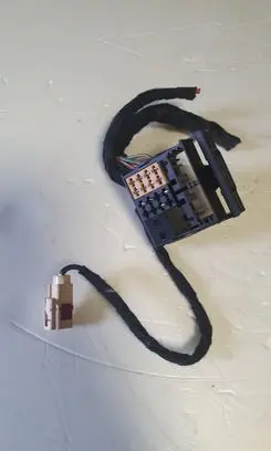 Seat Leon (1P) Sound system wiring loom 1P1035186B 3B7035444