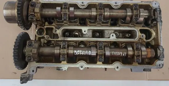 Jaguar S-Type Engine head 9G766AA