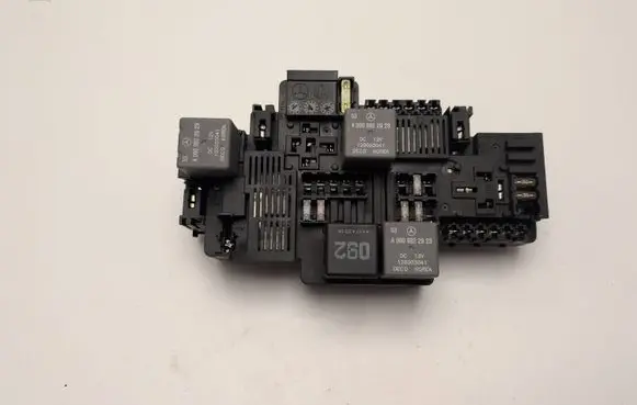 Mercedes-Benz S AMG W222 Fuse module A2139062302 58K613F02